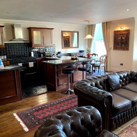 Hotel Mansion House Scarborough Exteriér fotografie A typical apartment